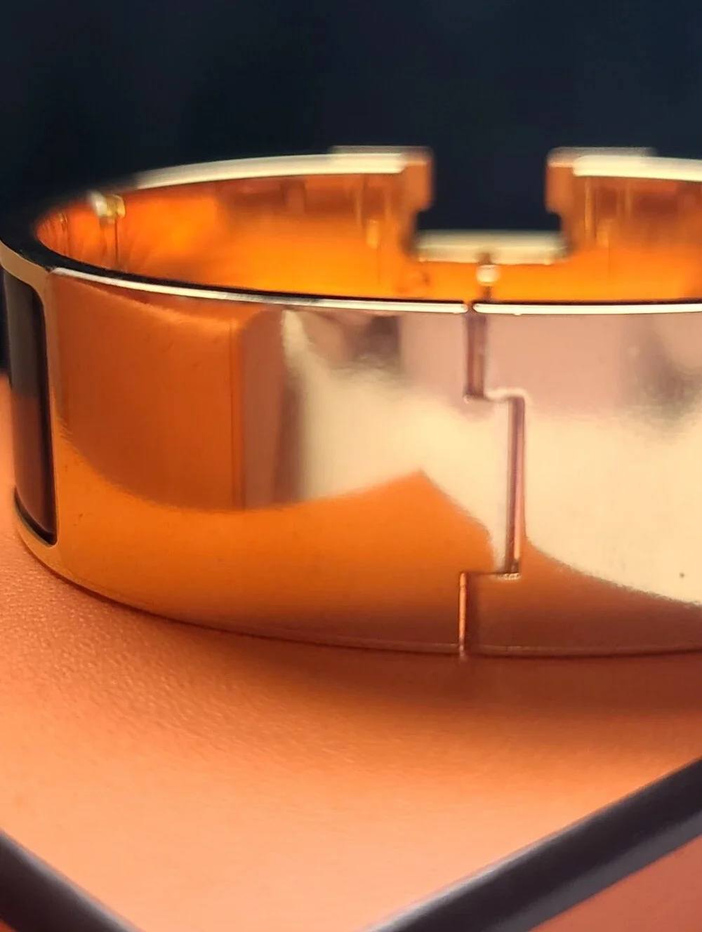 Black Enamel Hermes Clic H Bracelet